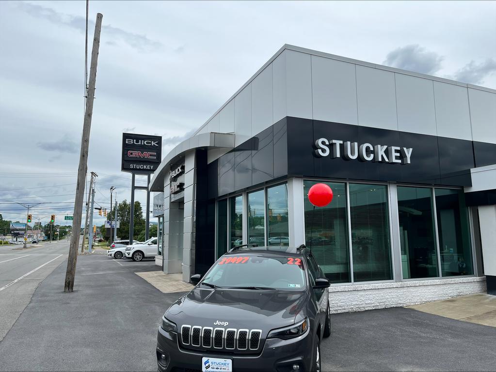 Dealership gallery photo 1